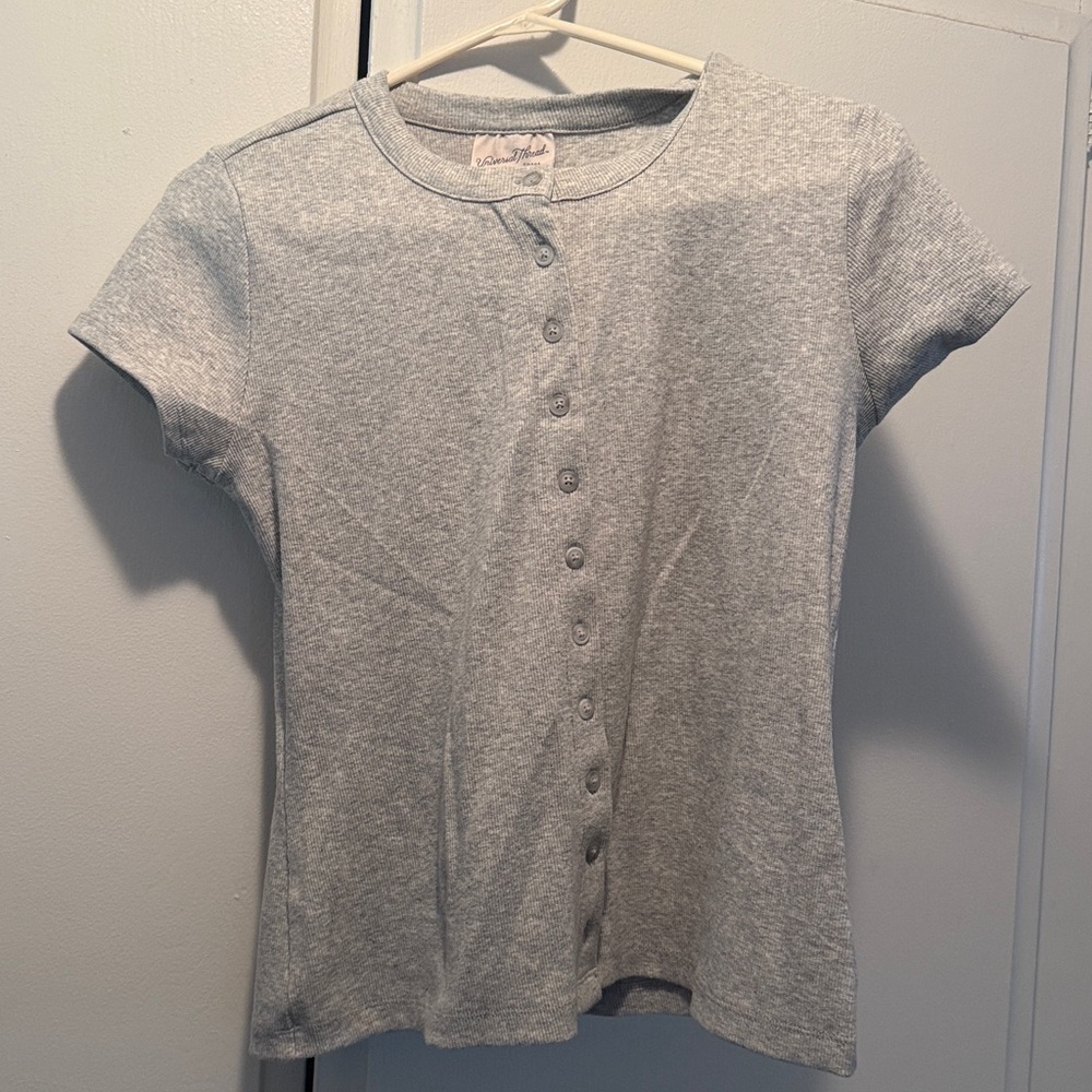 Universal Thread Gray Short Sleeve Tee